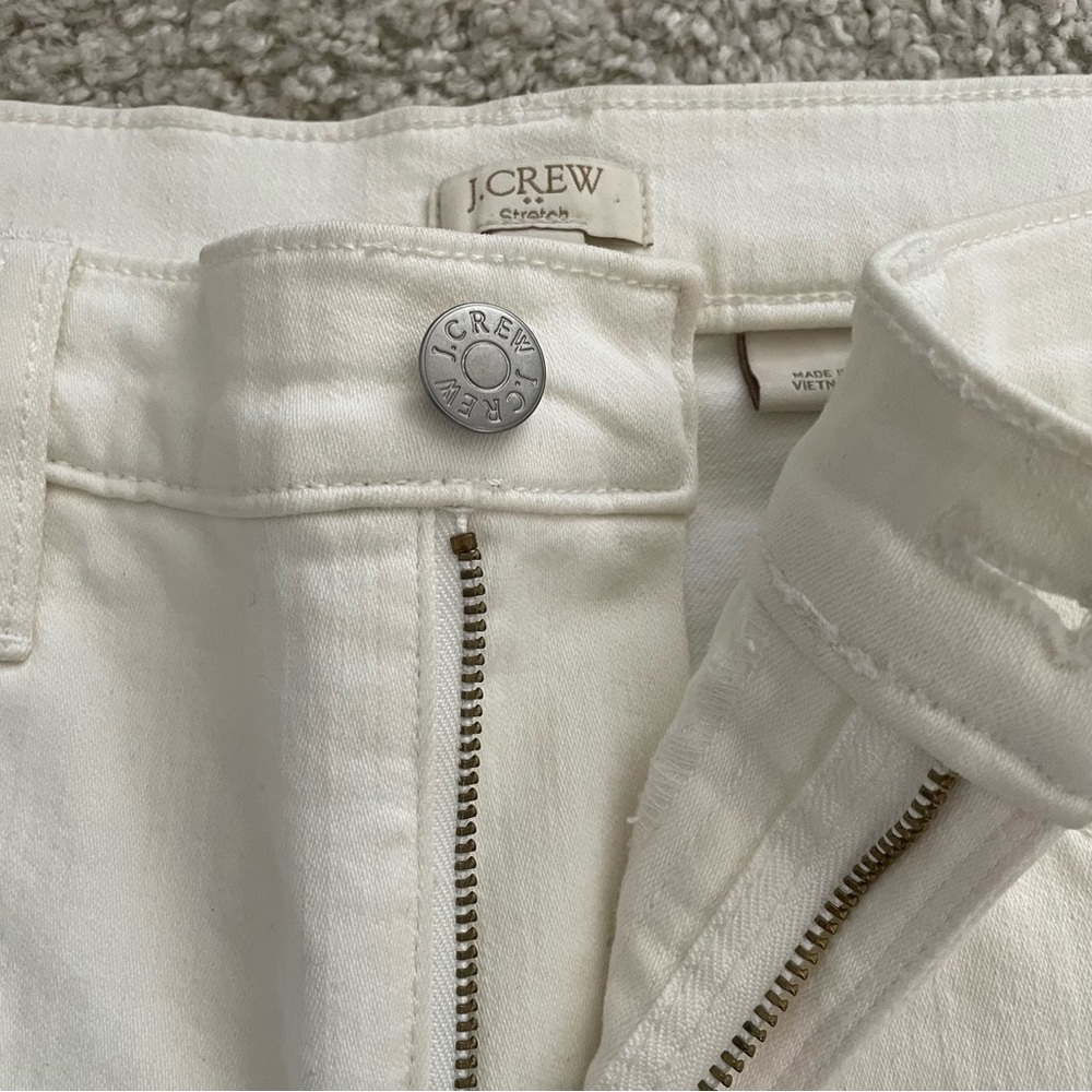 J. Crew Women’s Slim Fit Jeans - Picture 3 of 5